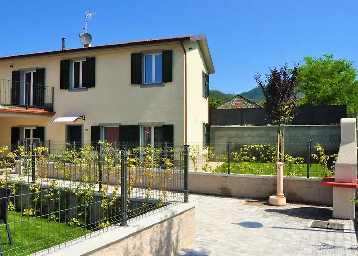 Nyaraló Liguria Village Brugnato